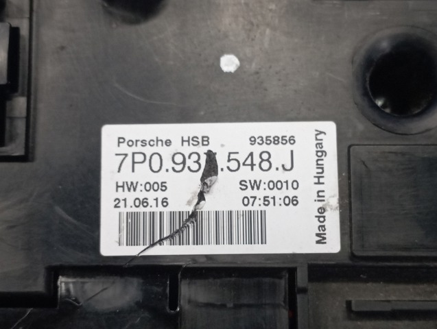 Корпус запобіжників 95861030810 VAG