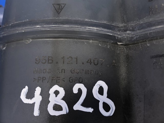 Водяний бачок системи охолодження 95B121407A VAG