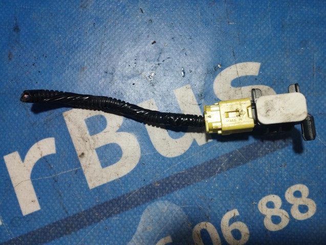 Датчик подушки безпеки 988303JA0A NISSAN