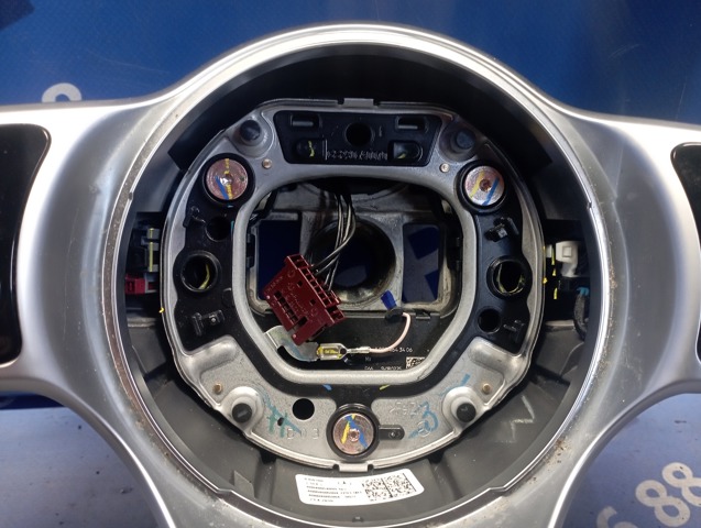 Рульове колесо A00046059047P93 MERCEDES