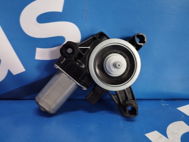 Моторчик склопідйомника двері задніх, правих A0009060908 MERCEDES