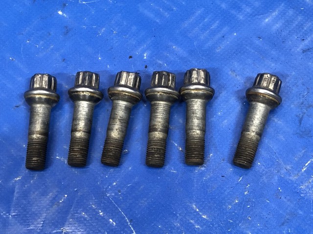 Болти до колеса A0009905407 MERCEDES