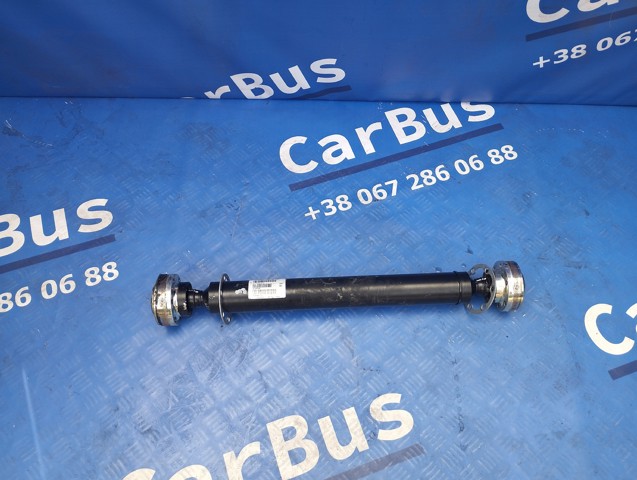 Вал карданний, передній A1674104803 MERCEDES