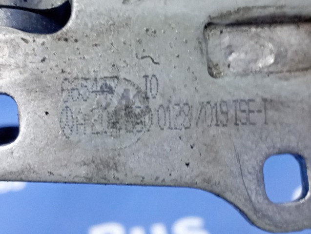 Завіс капота, лівий A2048800128 MERCEDES