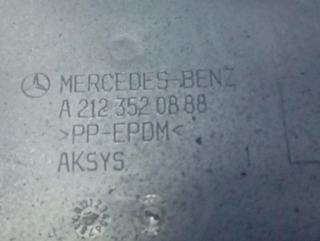 Захист заднього нижнього важеля A2123520888 MERCEDES