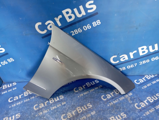 Переднє праве крило A2128801218 MERCEDES