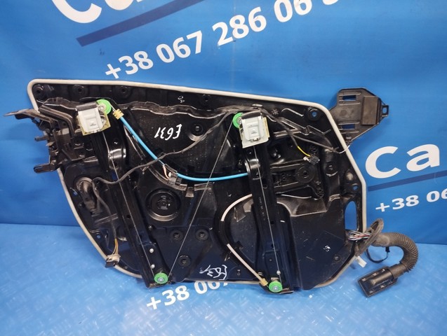Склопідйомник передньої правої двері A2137205205 MERCEDES