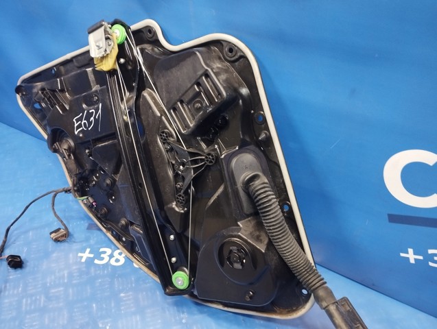 Механізм стеклопод'емника двері задньої, правої A2137306805 MERCEDES