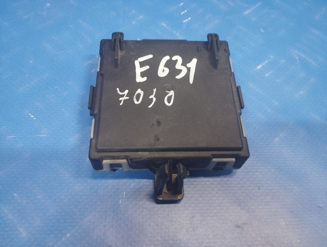 Блок комфорту передніх дверей A2139001118 MERCEDES