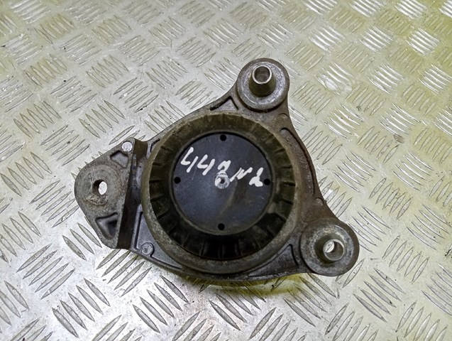 Ліва подушка двигуна A4472410213 MERCEDES