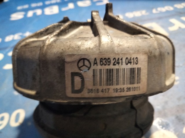 Передня опора двигуна A6392410413 MERCEDES