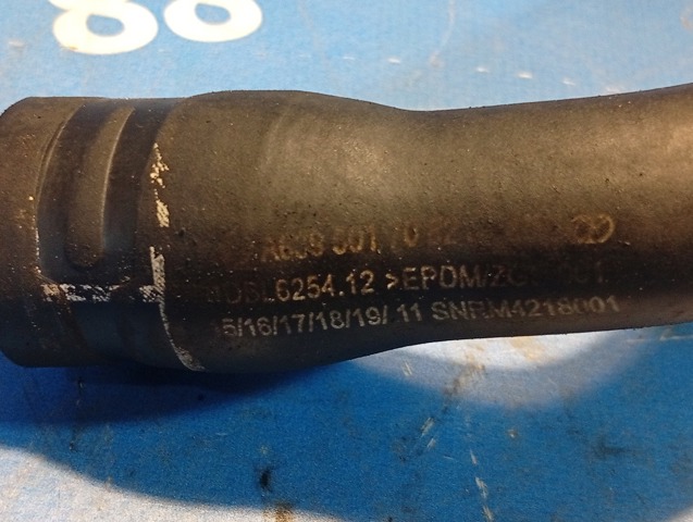 Патрубок системи охолодження A6395015482 MERCEDES