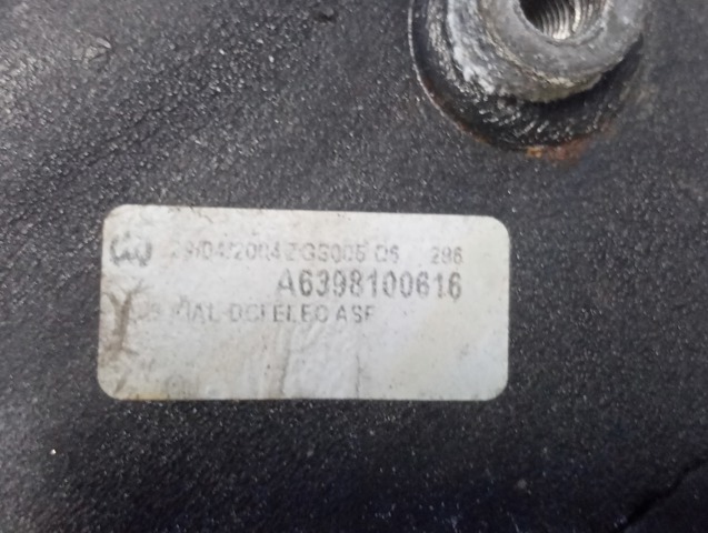 Праве бічне дзеркало A6398100616 MERCEDES