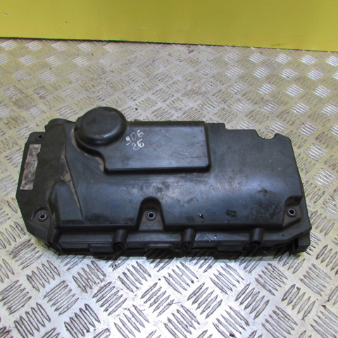 Кришка двигуна декоративна A6460102667 MERCEDES