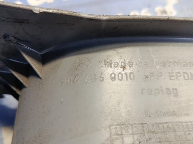 Підніжка ліва A9066860010 MERCEDES