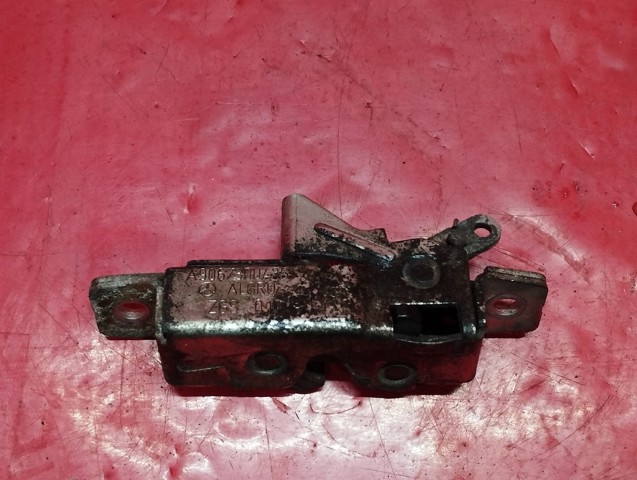 Замок задніх дверей, лівих A9067300435 MERCEDES