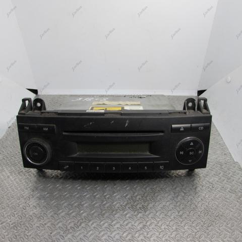 Магнітола A9068200886 MERCEDES