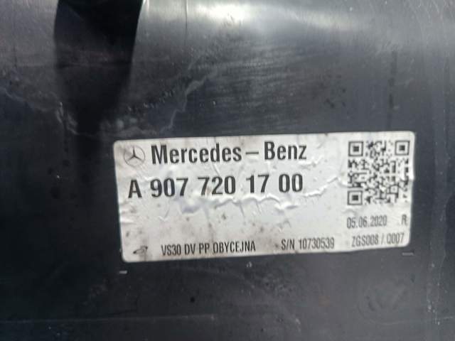 Оббивка боковини кузова A9077201700 MERCEDES