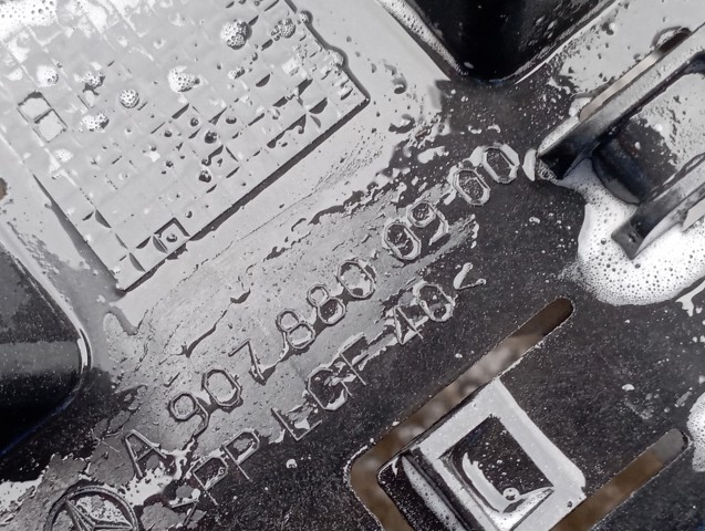 Рамка передньої панелі A9078800900 MERCEDES