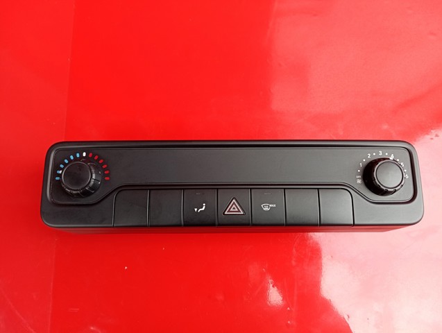 Блок кнопок центральної консолі A9079054006 MERCEDES