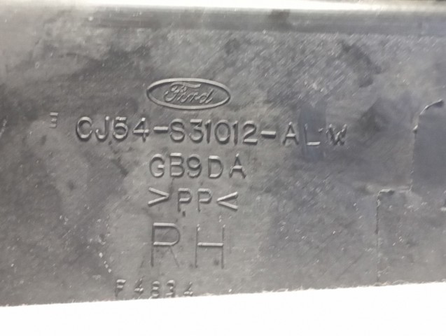 Облицювання багажного відсіку, праве CJ5Z7831012AA FORD