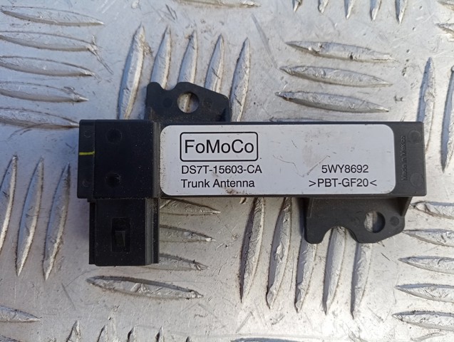 Підсилювач сигналу антени DS7T15603CA FORD