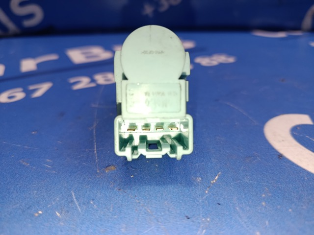 Жабка стопів GL3T9G854BA FORD