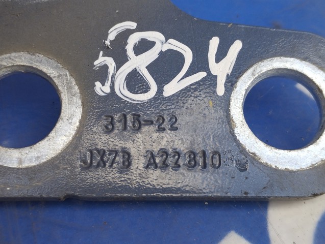 Петля передніх дверей, правих JX7Z5822810A FORD