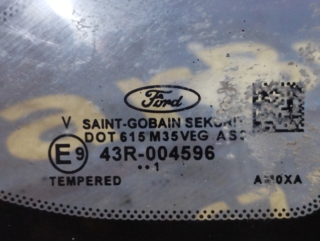Стукло багажника, праве LJ8Z5829726A FORD