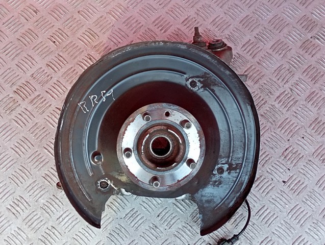 Цапфа права LR043593 LAND ROVER