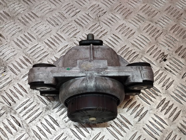 Підвіска двигуна (силового агрегату) LR057721 LAND ROVER