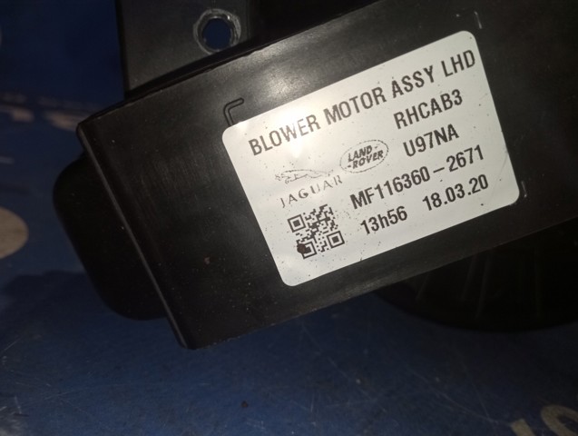 Моторчик пічки LR082160 LAND ROVER