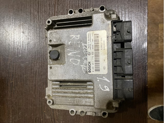 Блок електронного управління 0281011776 RENAULT