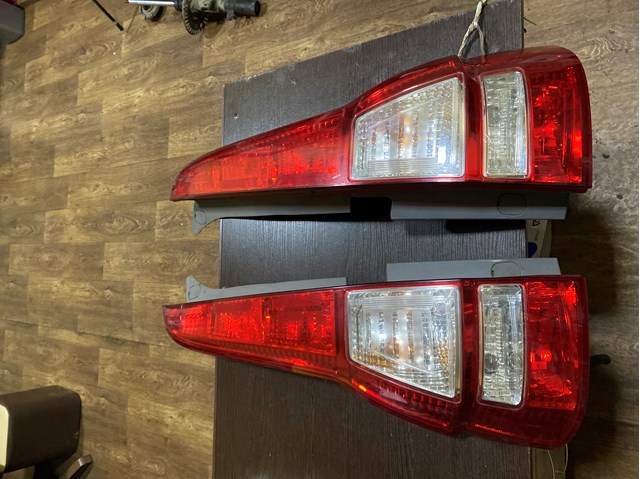 Ліхтар задній правий 33501SWWG01 HONDA
