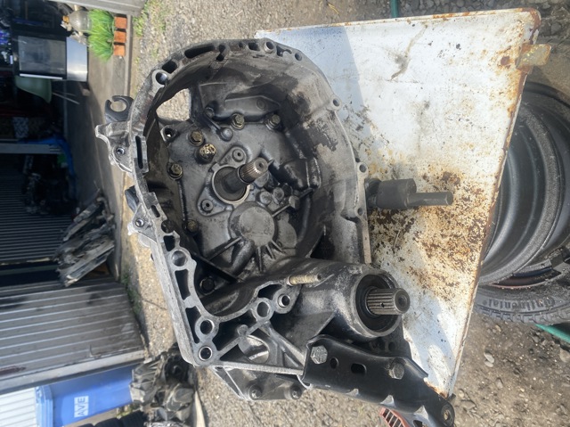 Коробка швидкостей механіка 7700598840 RENAULT