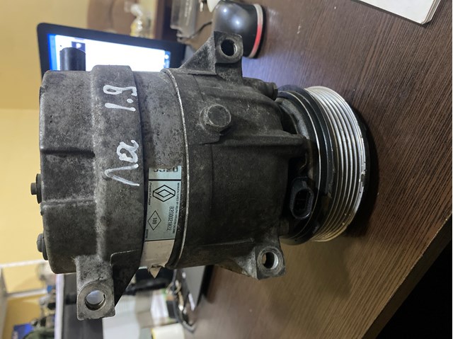 Компресор системи кондиціювання 8200021822 RENAULT
