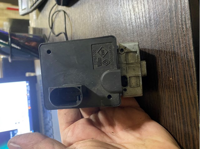 Механізм блокавання керма 8200468515 RENAULT