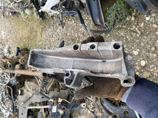 8200493276 Renault (RVI)