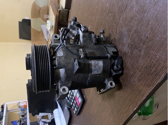 Компресор кліматичної установки 926001MS0A NISSAN