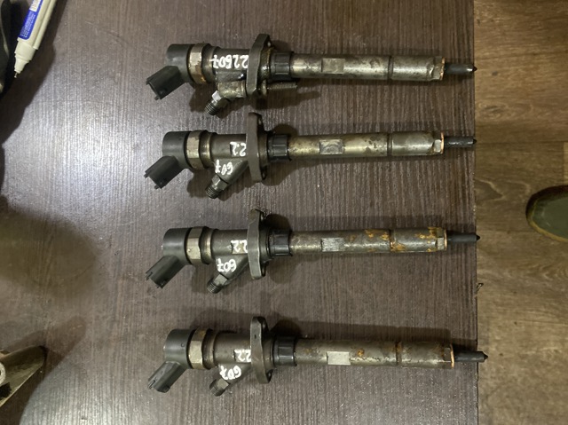 Форсунки електромагнітні 9637277980 PEUGEOT