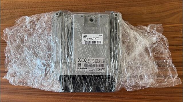 Модуль управління двигуном 8R1907115L VAG
