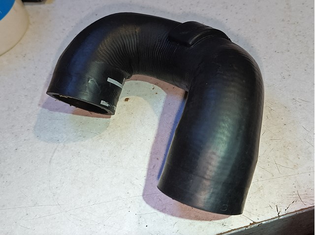 Шланг (патрубок) термостата 11537545665 BMW