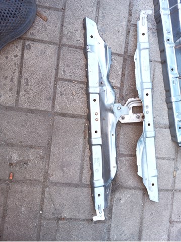 Конденсатор кондиціонера 11657588579 BMW