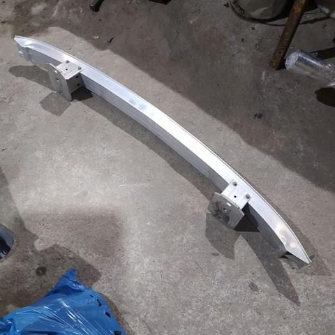 Буфер бампера заднього 51127210072 BMW