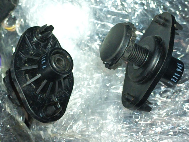 Відбійник двері багажника 51247072496 BMW