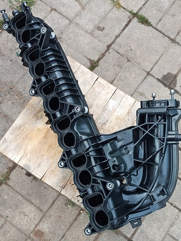Колектор впускний 7800088 BMW
