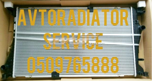 Радіатор охолодження двигуна 214109682R КИТАЙ