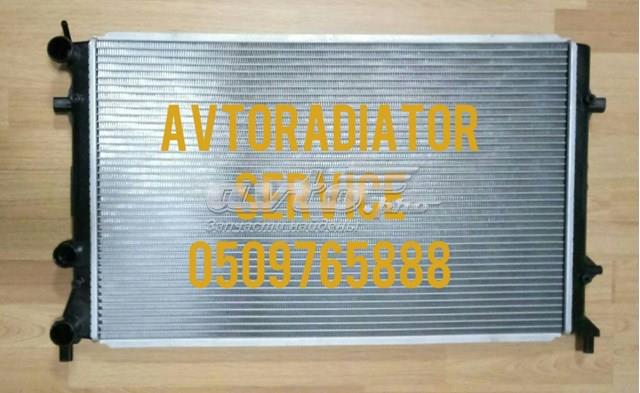 Радіатор двигуна 5C0121251E VAG