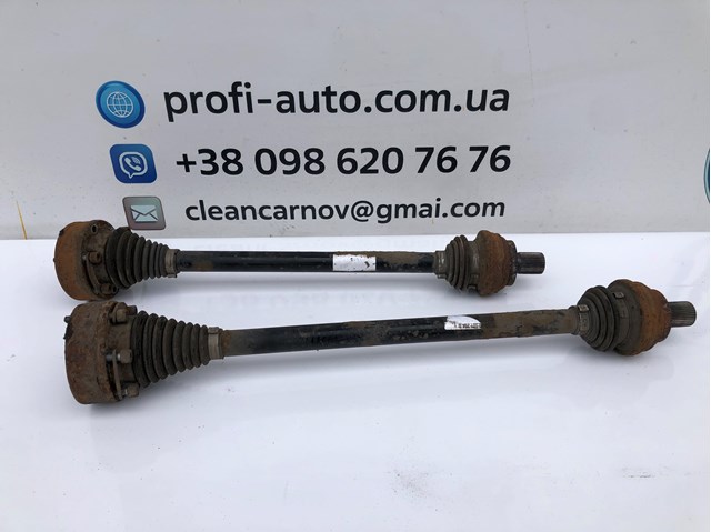 Піввісь задня, права 3Q0501204D VAG