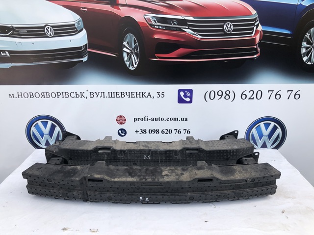 Буфер бампера заднього 561807305A VAG